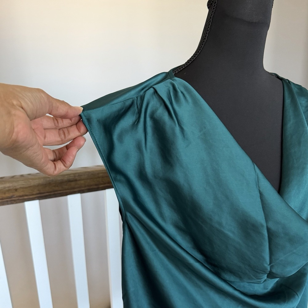 Express NWT Green Satin Cowl Neck Bodysuit Sz Large Goth Party Cocktail Grunge - Picture 4 of 10